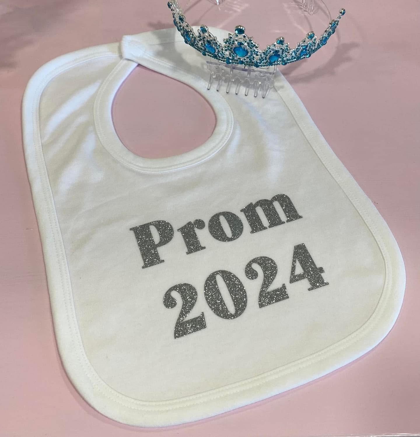 Personalised Bib! Wedding, Prom, Photo, Outfit / Dress Saver