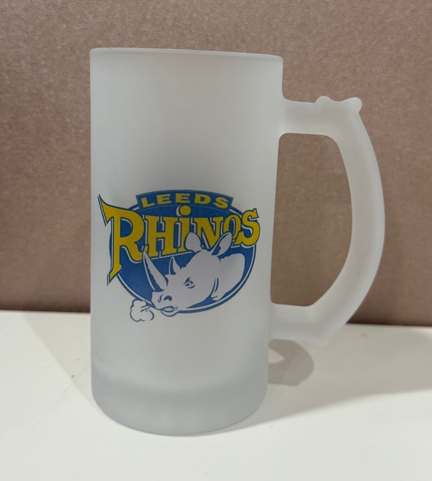 Leeds Rhinos Frosted Glass Stein, 16oz Glass, 450ml, Cold Use, Perfect Gift, Personalised