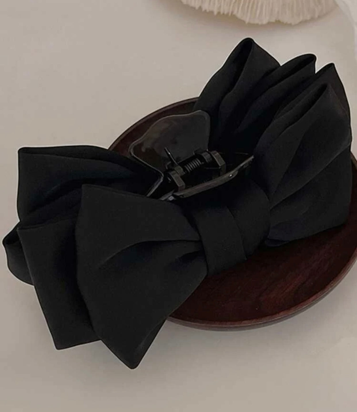 Large Ribbon Bow Hair Claw, Plastic, Soft, Strong, Black